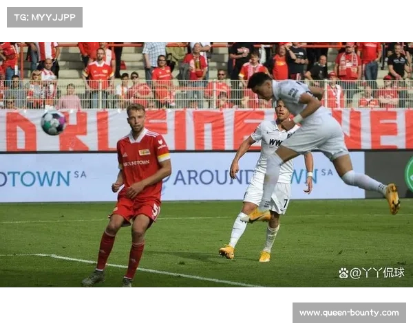 柏林联合vs汉堡半场战况：主队1-2落后，进攻组织遇阻